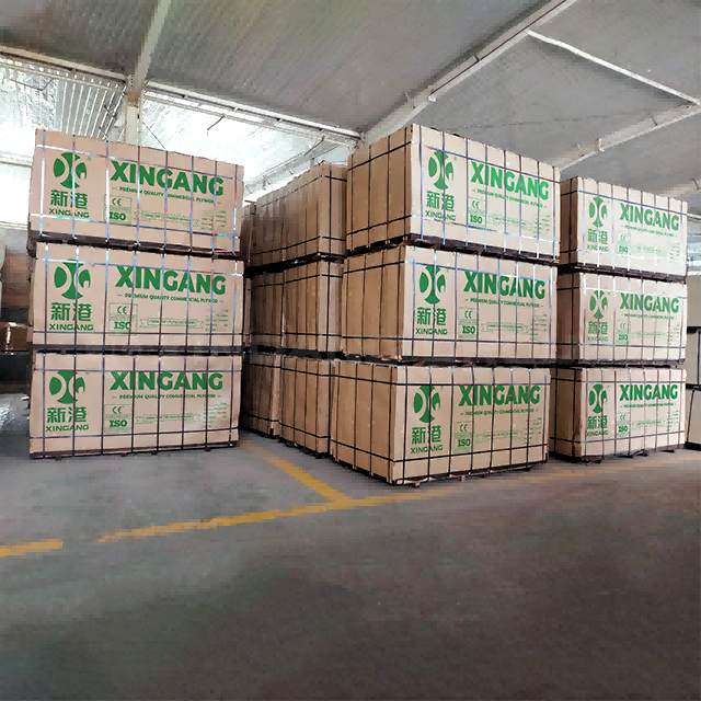 Durable Smooth Surface For Furniture Hotel & Formwork Applications DE Origin high quality